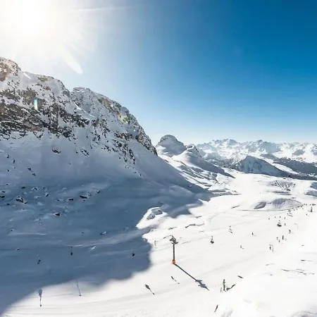 Le Serac - Pour 10 Personnes Mae-3287 *