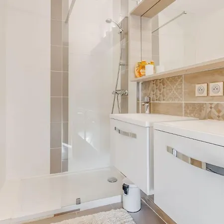 Chalet Le Serac - Pour 10 Personnes Mae-3287