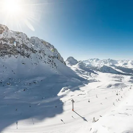 Le Serac - Pour 10 Personnes Mae-3287